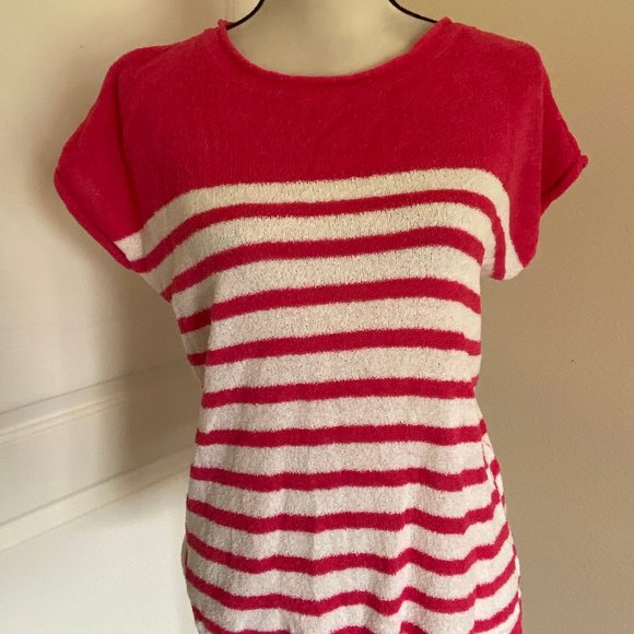 staccato Tops - fluffy blouse for women, short sleeves t-shirt with round neck